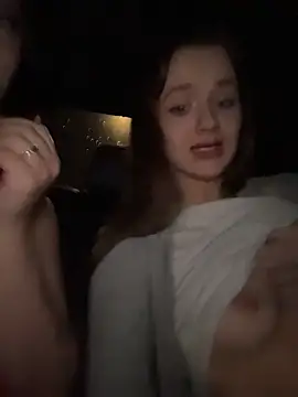 KittyQueeny live sex cam