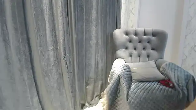 Liltightbabe live sex cam