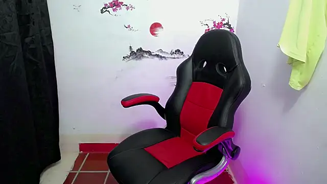 The_latin_boy's cam snapshot