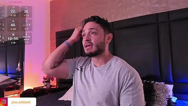 JossAckland live sex cam