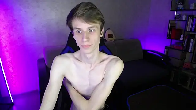 yes_cute_boy_'s cam snapshot