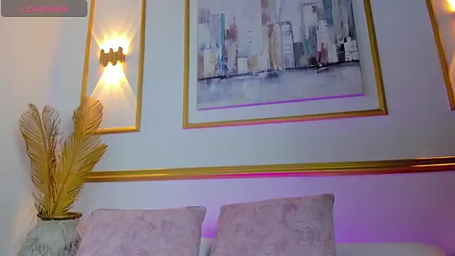 karlyy_'s cam snapshot