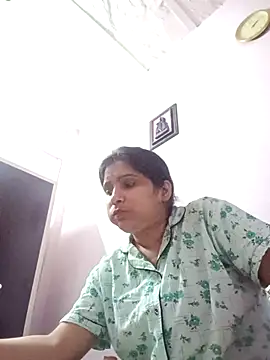 aliya-jaan71's cam snapshot