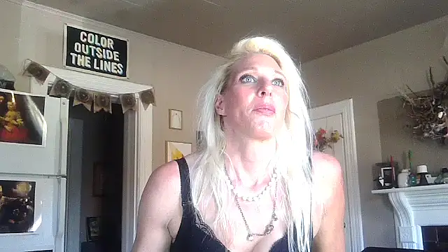 Glamazing's cam snapshot