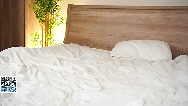 LolySun's cam snapshot