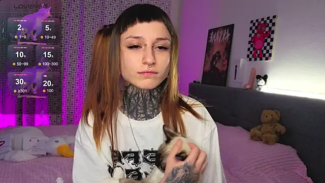 LilithPoison's cam snapshot