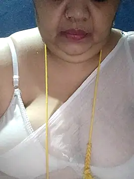 tamilthanushri's cam snapshot