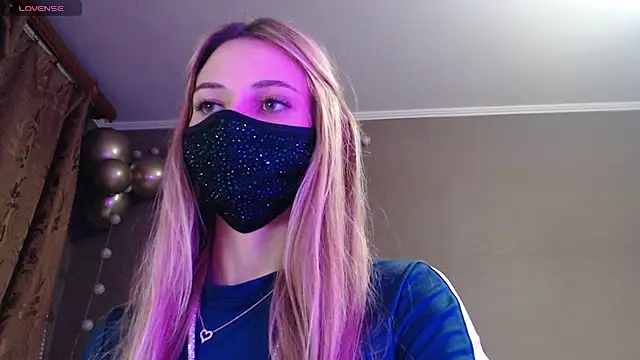 Iris_lave's cam snapshot