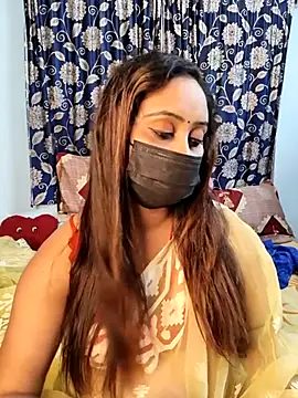 Cute-lusi's cam snapshot