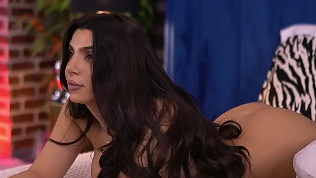 NicoleCellini's cam snapshot