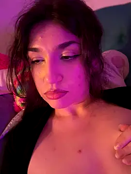 ScarletBloom_'s web cam