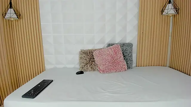 Antonella00_'s cam snapshot