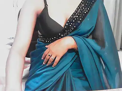 short_girl_'s cam snapshot