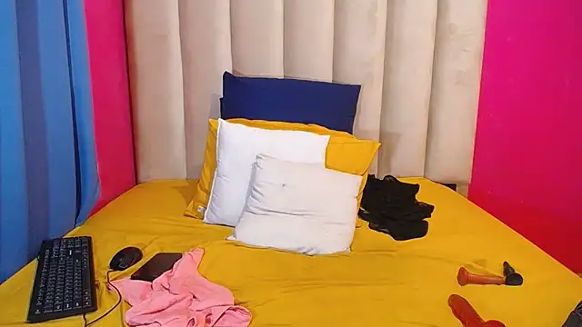 SEXYASSTINAXXX live sex cam