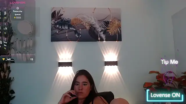 tulunaroja's cam snapshot