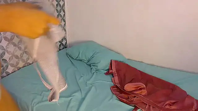 Emilybateee's cam snapshot