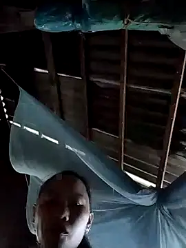 PhamPm70's cam snapshot