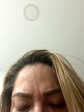 kamila_Vixen's cam snapshot