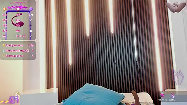 victoria_mooree's cam snapshot