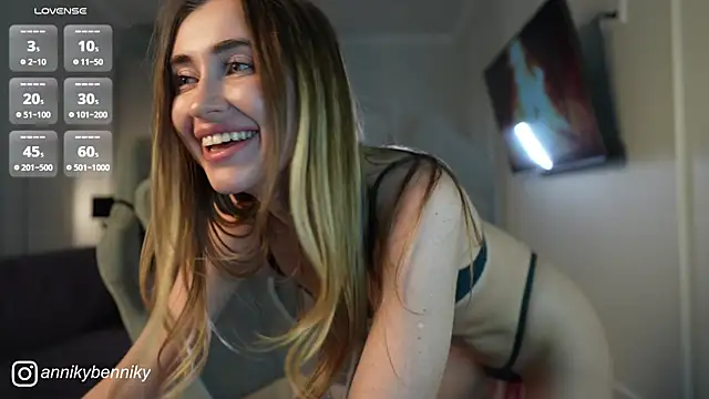 Coconutkittyy's cam snapshot