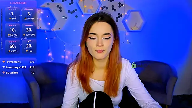 liana_kisses's cam snapshot