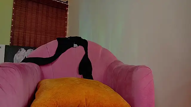 Emma__Blanco's cam snapshot