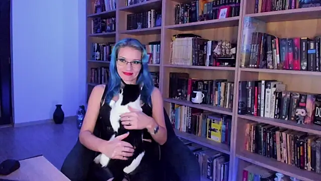 Queen_of_Hearts1's cam snapshot