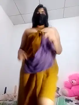 SLZAARA's cam snapshot