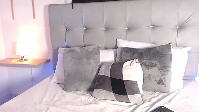 _Sara_Conor_ live sex cam