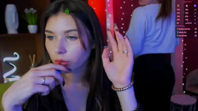 lily_morty's cam snapshot