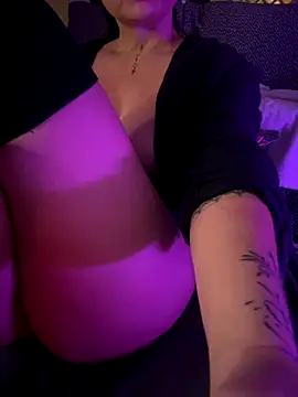 TheNaturalistX live sex cam