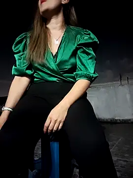 tata_sanz_'s cam snapshot