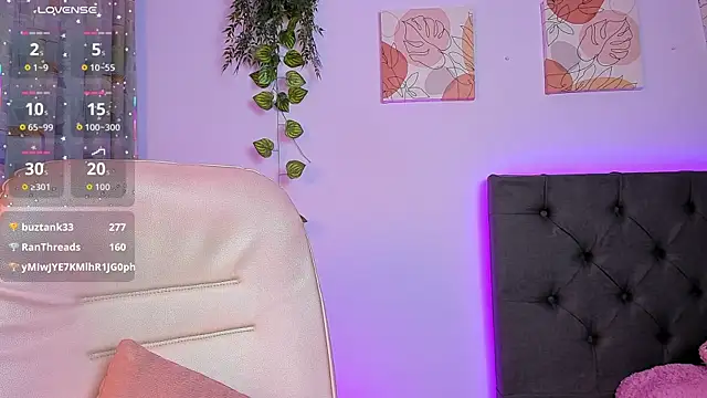 Quiinn_bx's cam snapshot