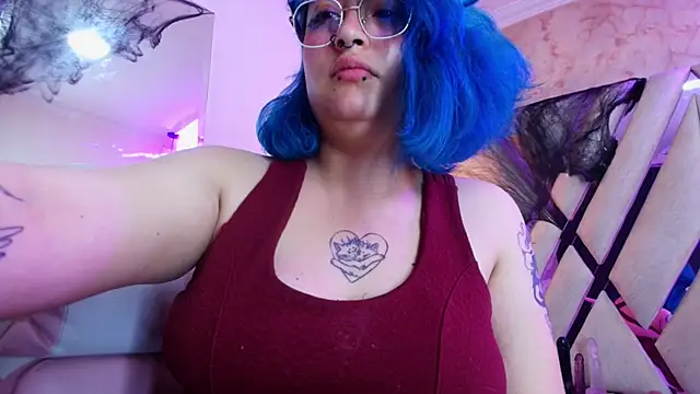 Lilith_curvy's cam snapshot