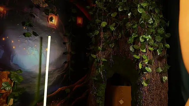 eliz_gallen's cam snapshot