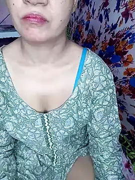 Curvy_Mahima's cam snapshot