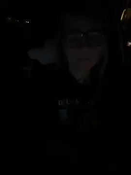 Cutiepiespanks's cam snapshot