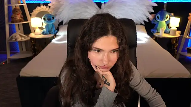 BabyFlowerr's cam snapshot