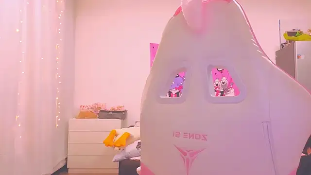 Milia_Parker live sex cam