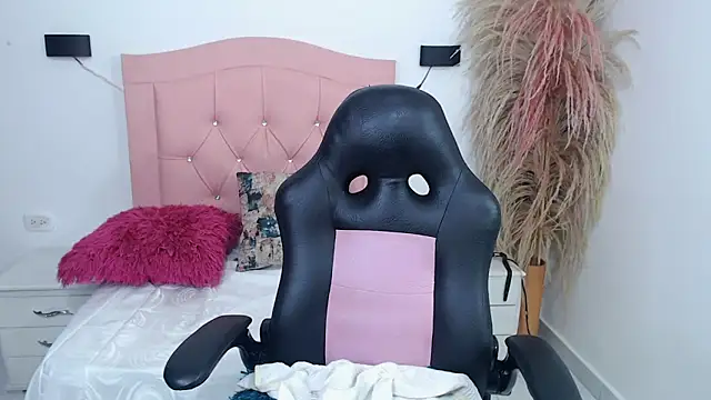 minimilf_squirt's cam snapshot