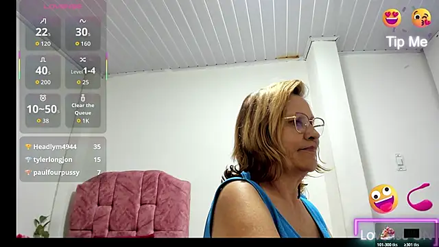 esmeraldaladys's cam snapshot