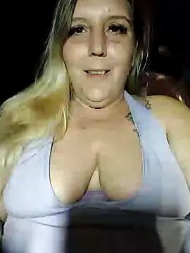 BecciDeluxe's cam snapshot