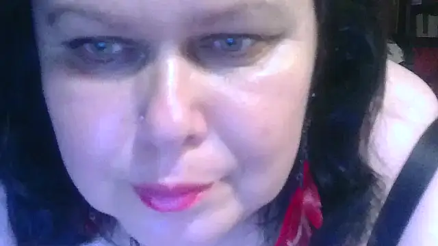 CharleeKendall's cam snapshot