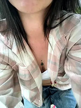 PamelaJonsom_'s cam snapshot