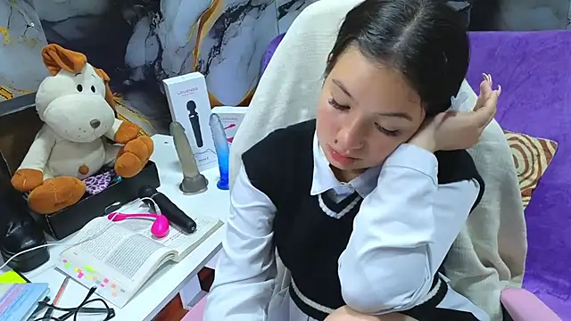 lilimini032's cam snapshot