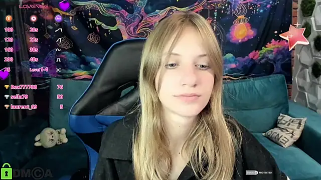 Olisa_fox's cam snapshot