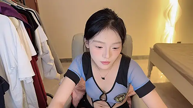 Robin-o3's cam snapshot