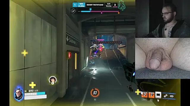 bear8t's cam snapshot