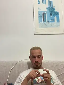 GeorgeShine's cam snapshot