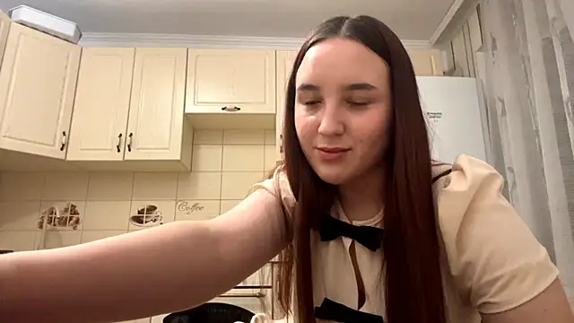 DaisyMolly's cam snapshot